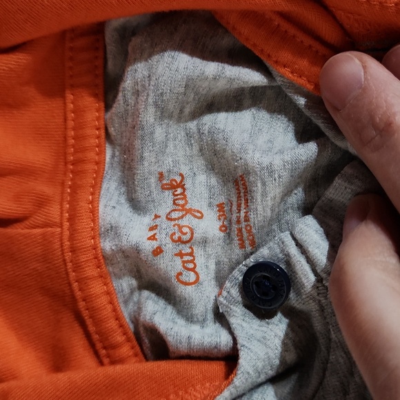 4 outfits size 0-3 months, like new - Picture 5 of 5